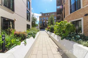 Photo 15- click for photo gallery